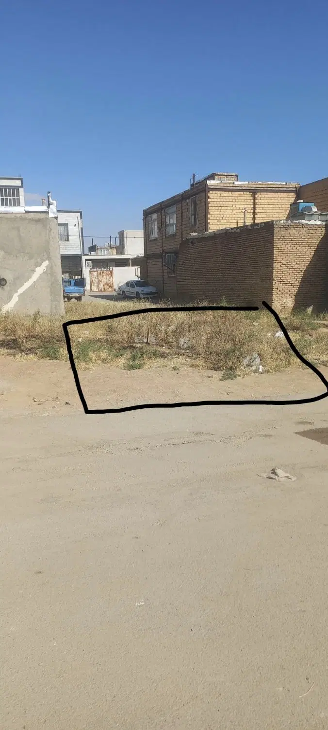زمین ۷۲ متری نوکان