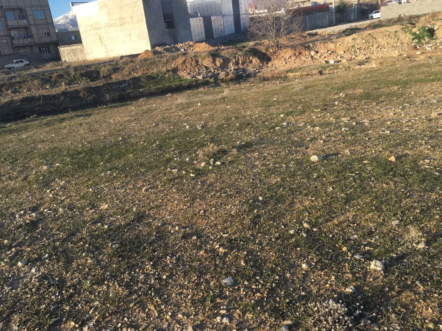 ۲۰۷متر زمین زراعی