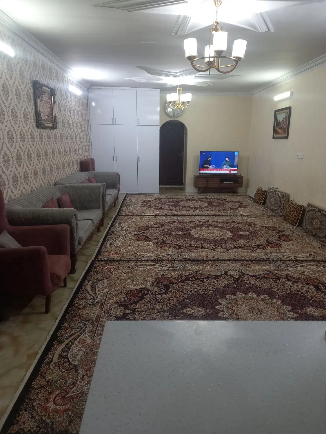 ۹۰ متری همکف