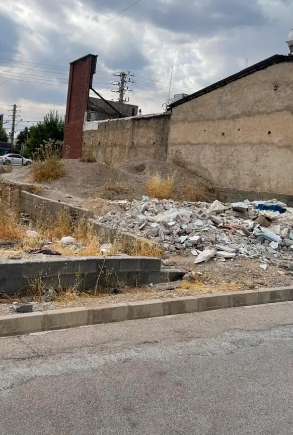 زمین مسکونی خیابان جمهوری