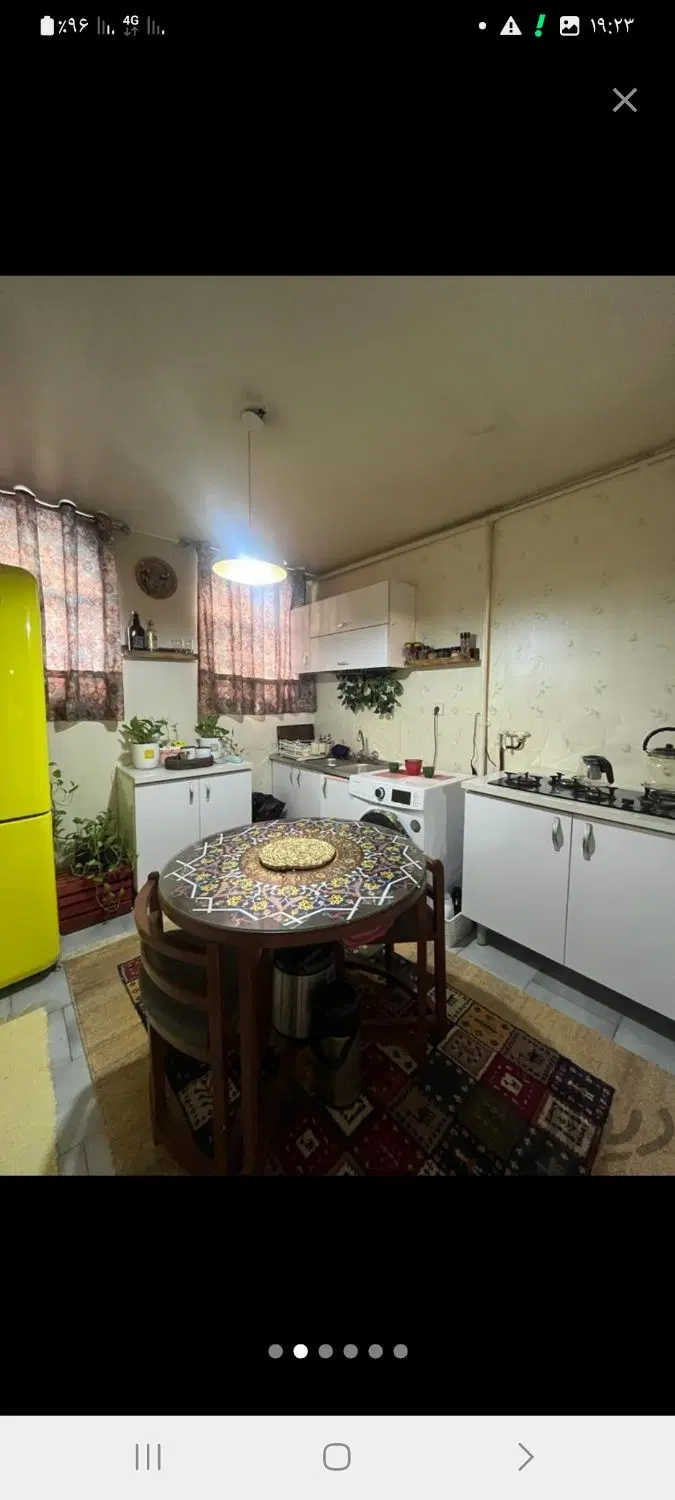 ۵۰ متر نزدیک میدان هفت تیر . مسکونی وتجاری و اداری