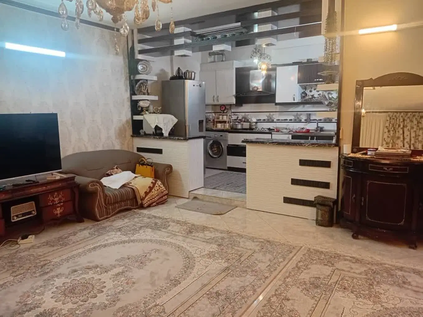 آپارتمان۸۸مترفول