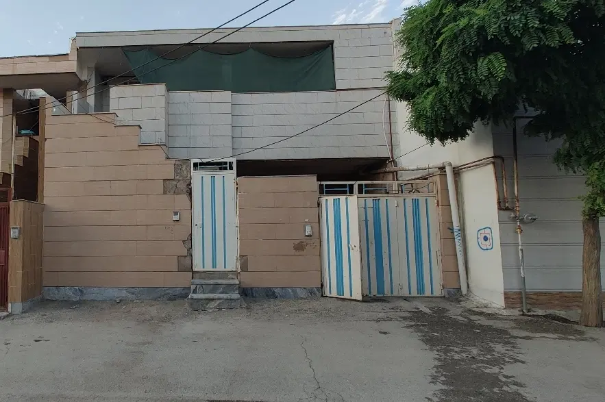 فروش طبقه اول ویلایی پوشاک گلستان ۷
