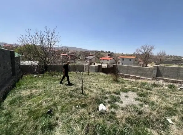 *300* متر زمین وادان ، داخل بافت ، سندقطعی محضری