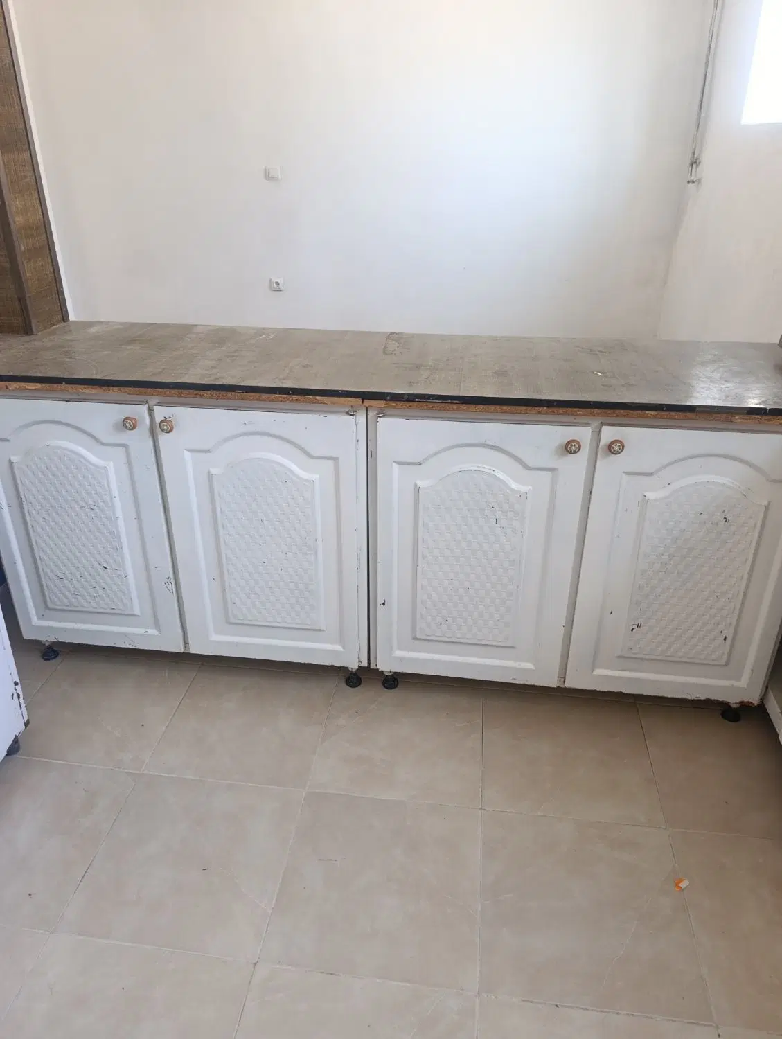 حیاط تک خوابه ۸۰ متری