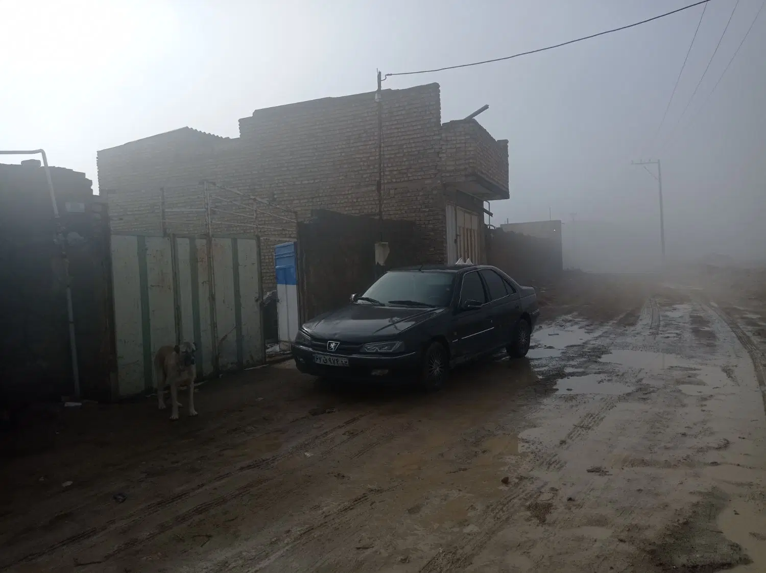 فروش 1000متر کارگاه با برق سه فاز و گاز