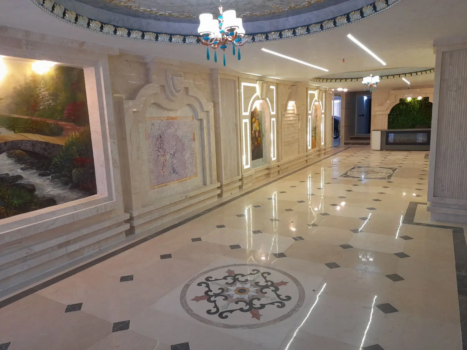 واحد 137 متری نوساز 3 خواب در عمارت رامبد 19