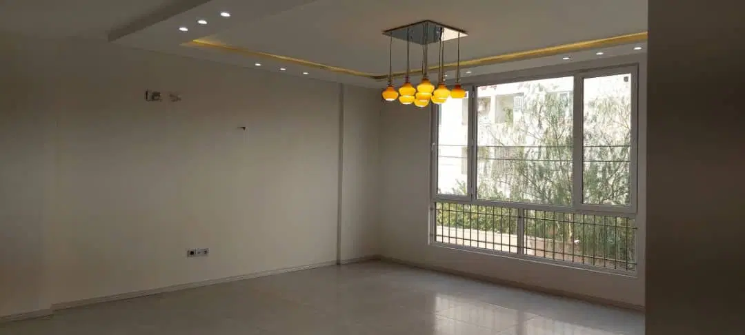 آپارتمان رحمانیه۳۳ . ۱۱۳ متری. مشاعات خیلی قوی .