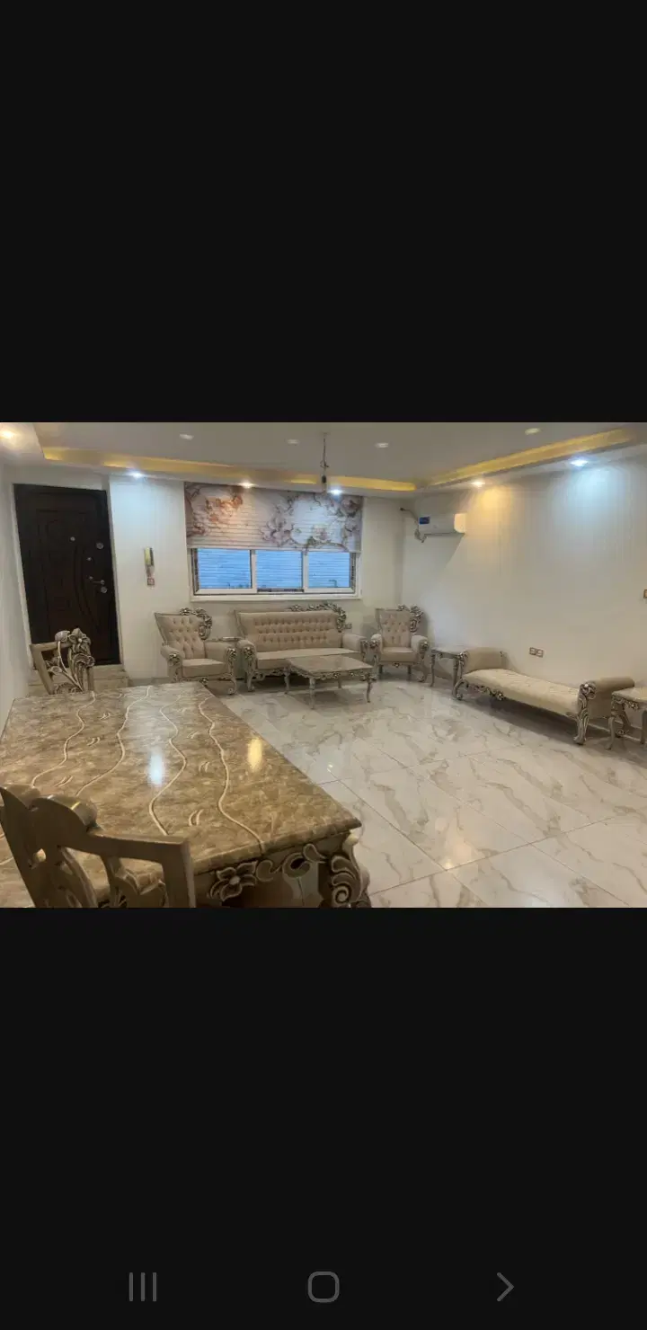 اکازیون صادقیه ۹۷ متر تک واحدی