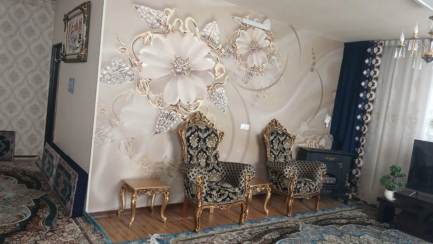 خونه اپارتمان طبقه اول ۱۳۰