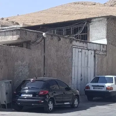رهن و اجاره یک باب مغازه با بالکن و بالابر