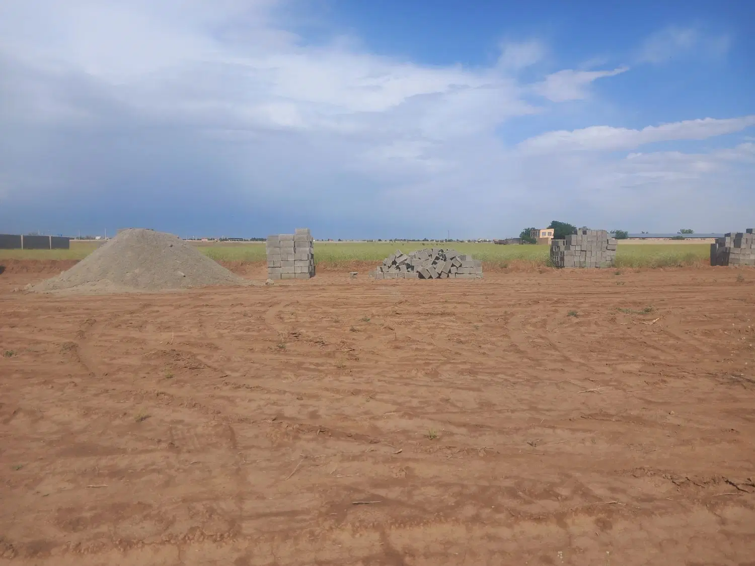 زمین 2500 متر سهیلیه کوروش باسند