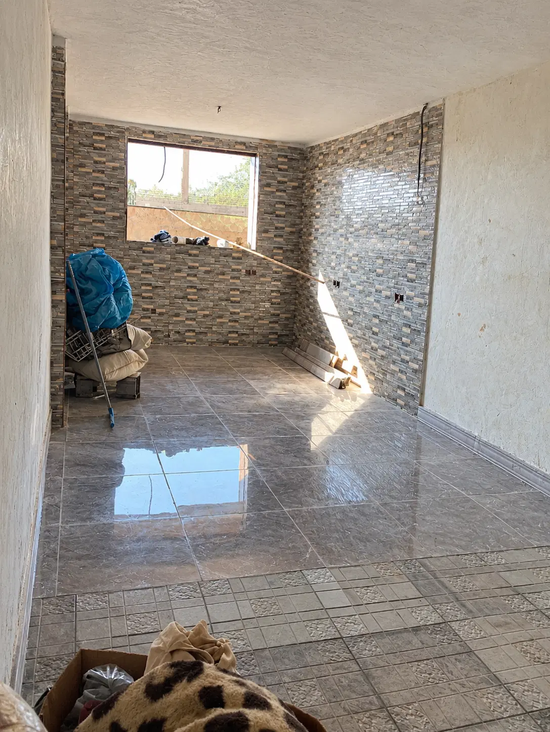 آپارتمان دو طبقه طبقه همکف شیراز جرسقان کوچه ۴ تیر