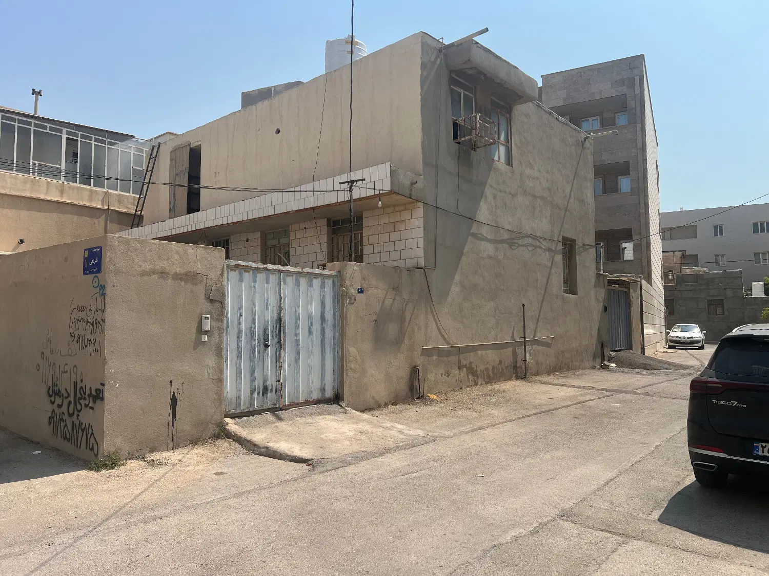 ویلایی ۲ واحدی ۲۱۶ متری بهمنی