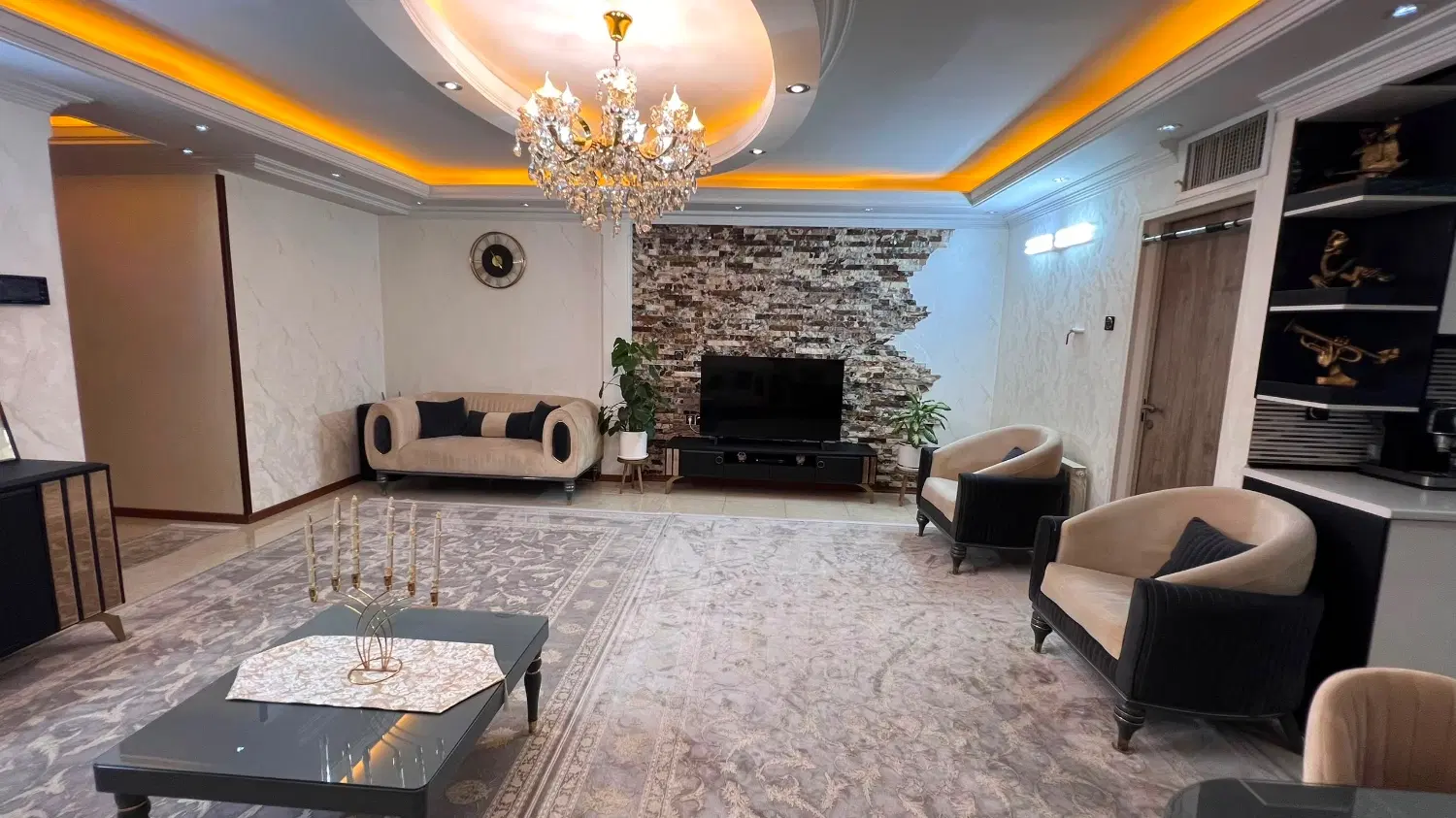 ۶۵ متر تکواحدی آسانسور پارکینگ انباری بستان