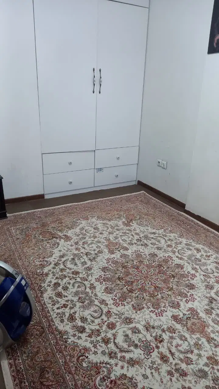 آپارتمان ۷۴ متری دو خوابه تمیز