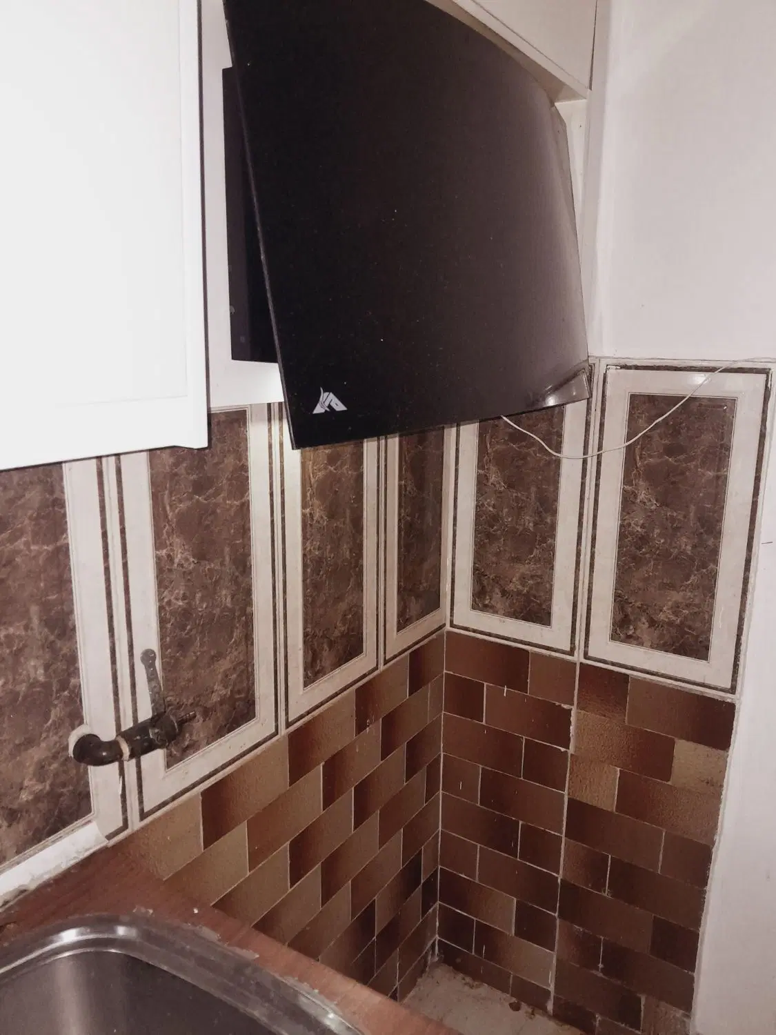 احمدآباد ابوذر ۱۲۰متر همکف۵۰مترحیاط دار بدون مالک