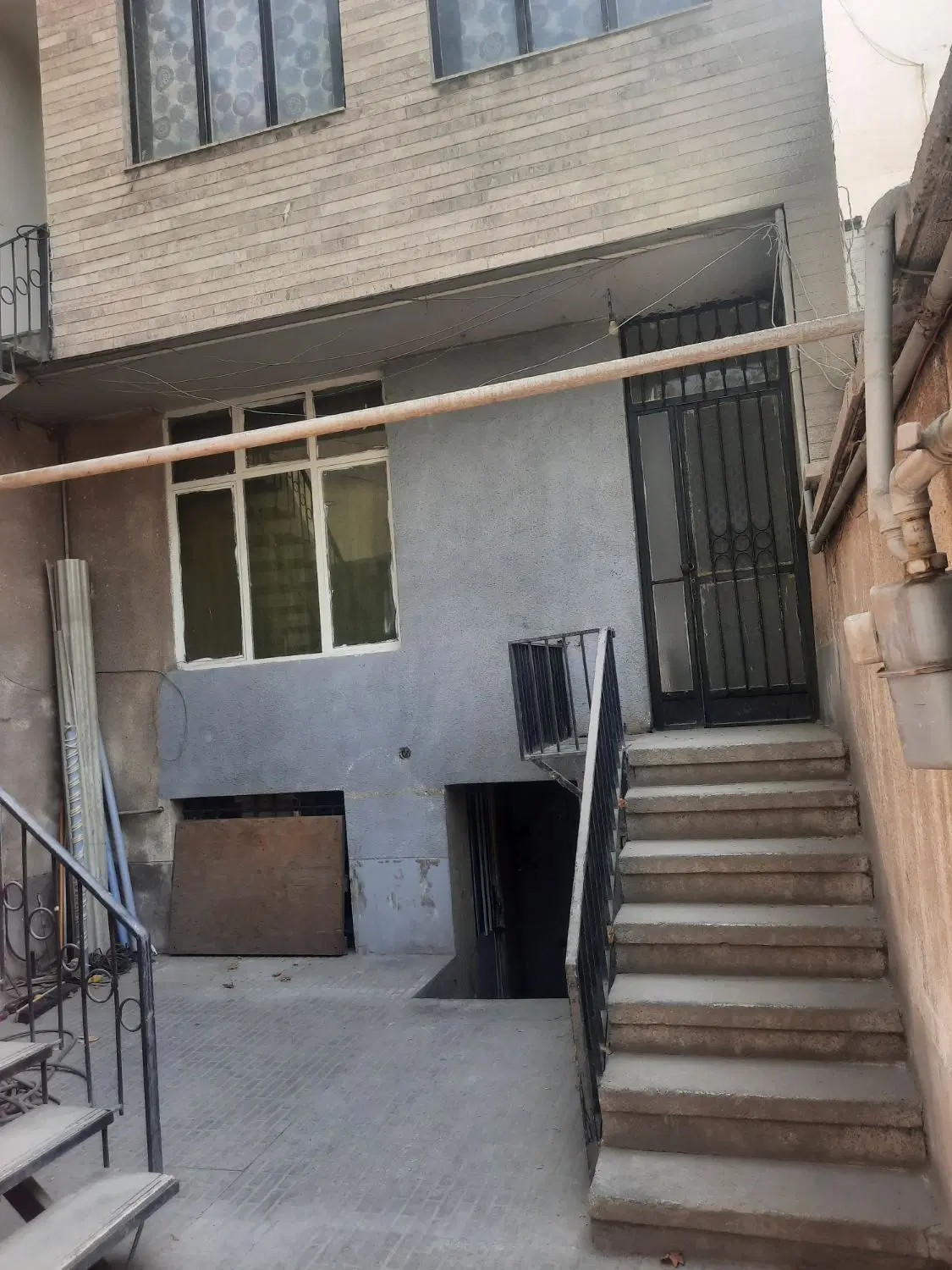خانه ۱۲۰ متری