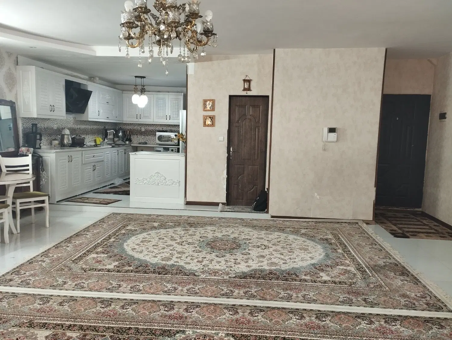 آپارتمان سرافرازان