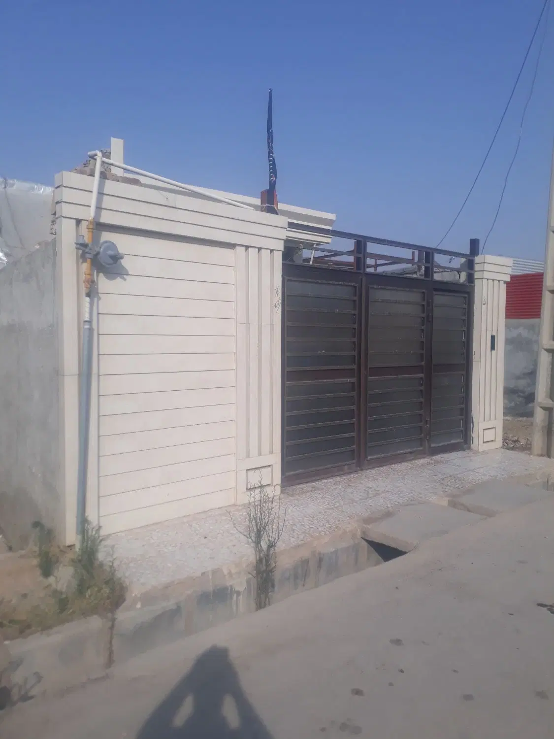 جزایری نیلوفر دهم