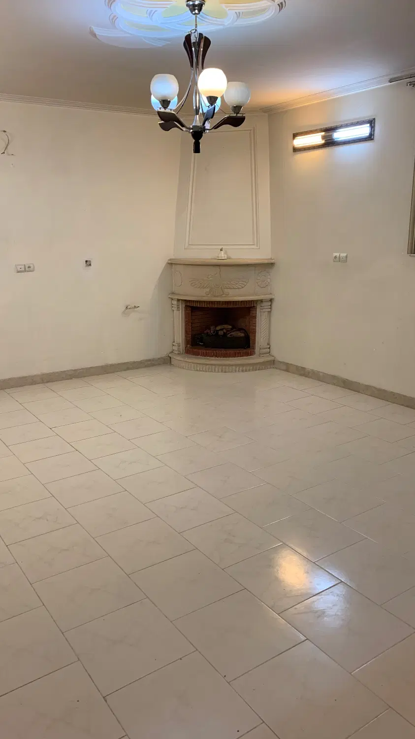طبقه اول دو خواب گلبانگ