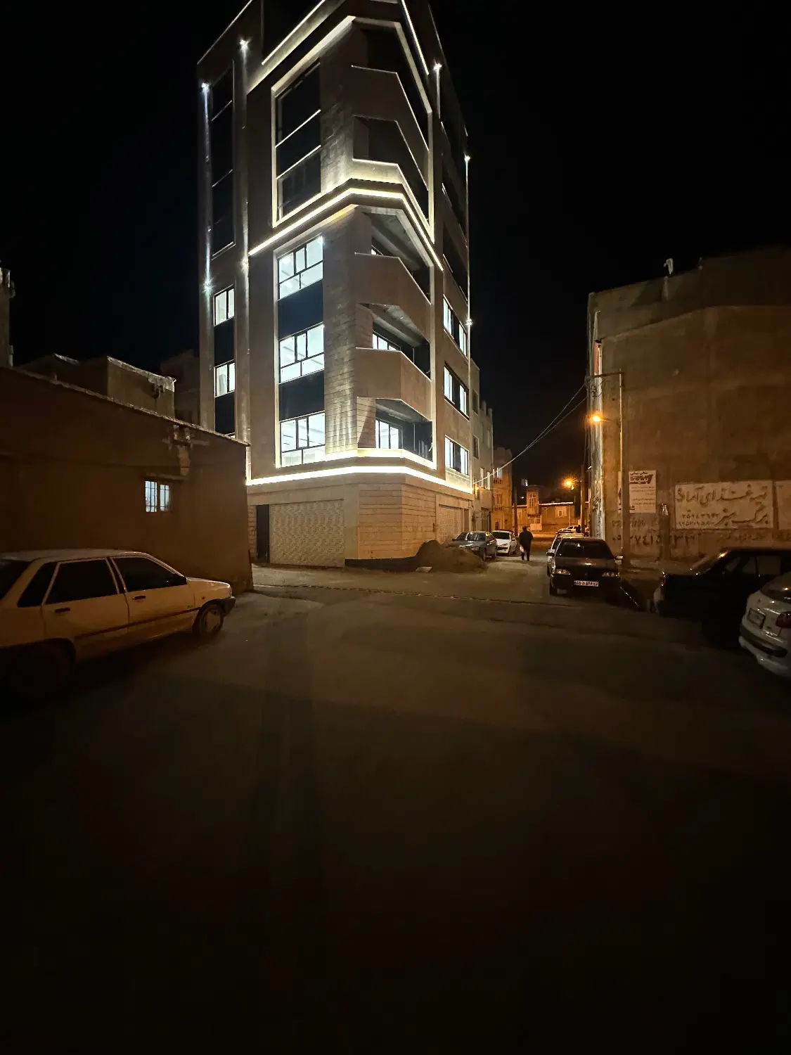 فروش آپارتمان ۸۵ متری در ۱۸ متری پردیس