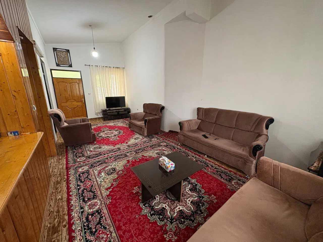 ویلا باغ اجاره ای قواره یک جنگل ویو بی نظیر دربست
