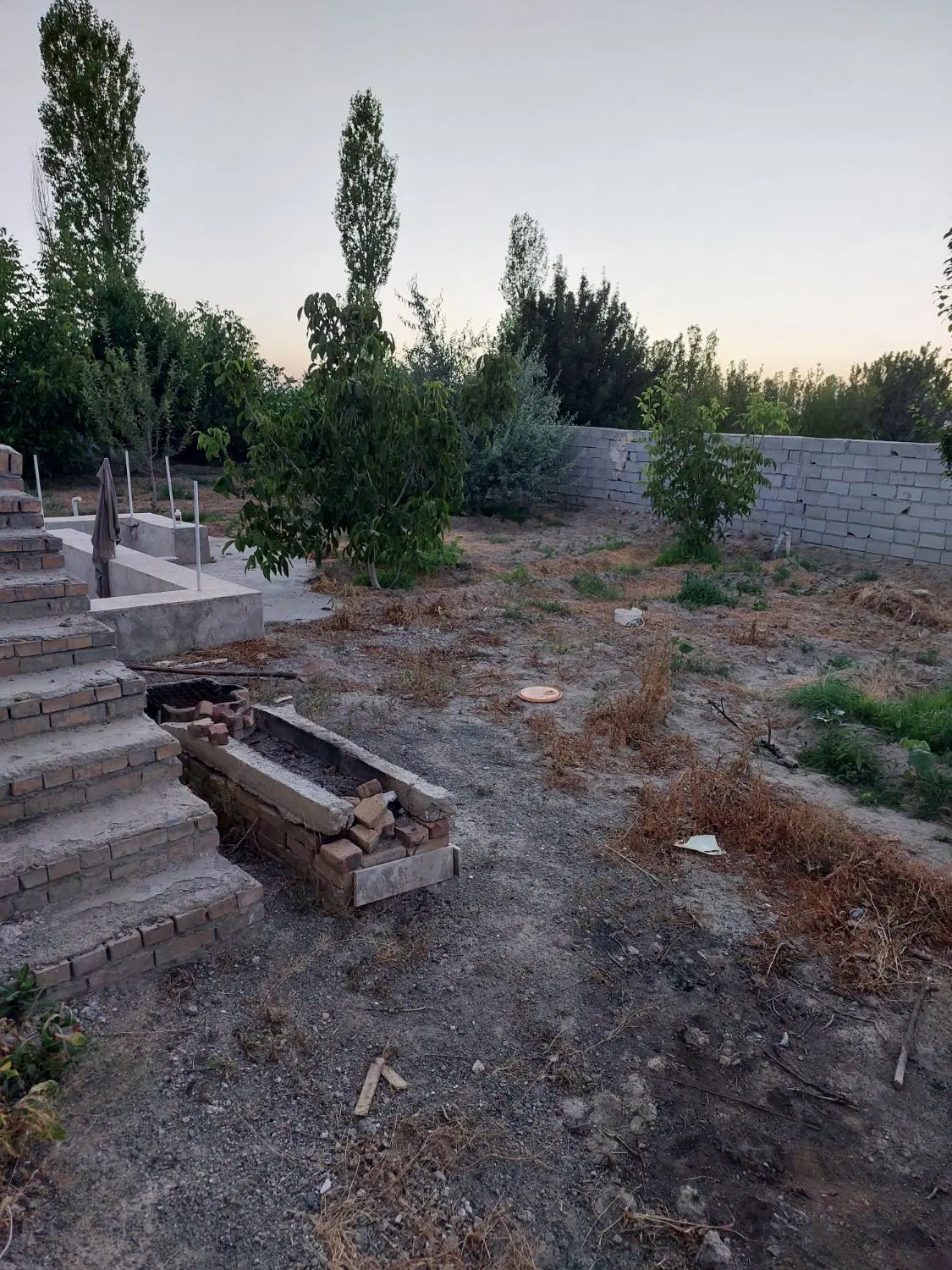 باغ جاده تبریز