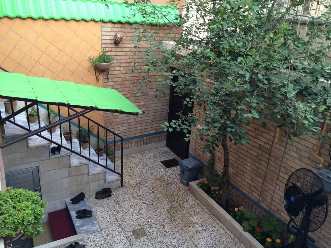 خانه ویلایی میدان شهدا