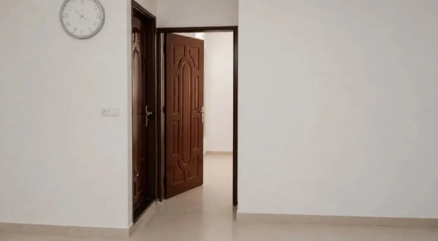۸۰ متری_لوکیشن عالی_چهارراه مخابرات