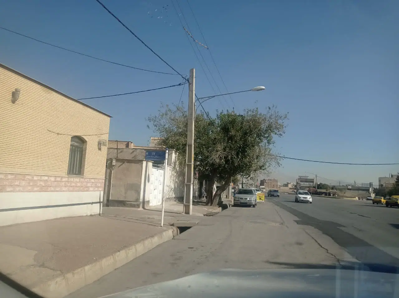 فروش ملک برو  سر دونبش با مجوز.تجاری اداری