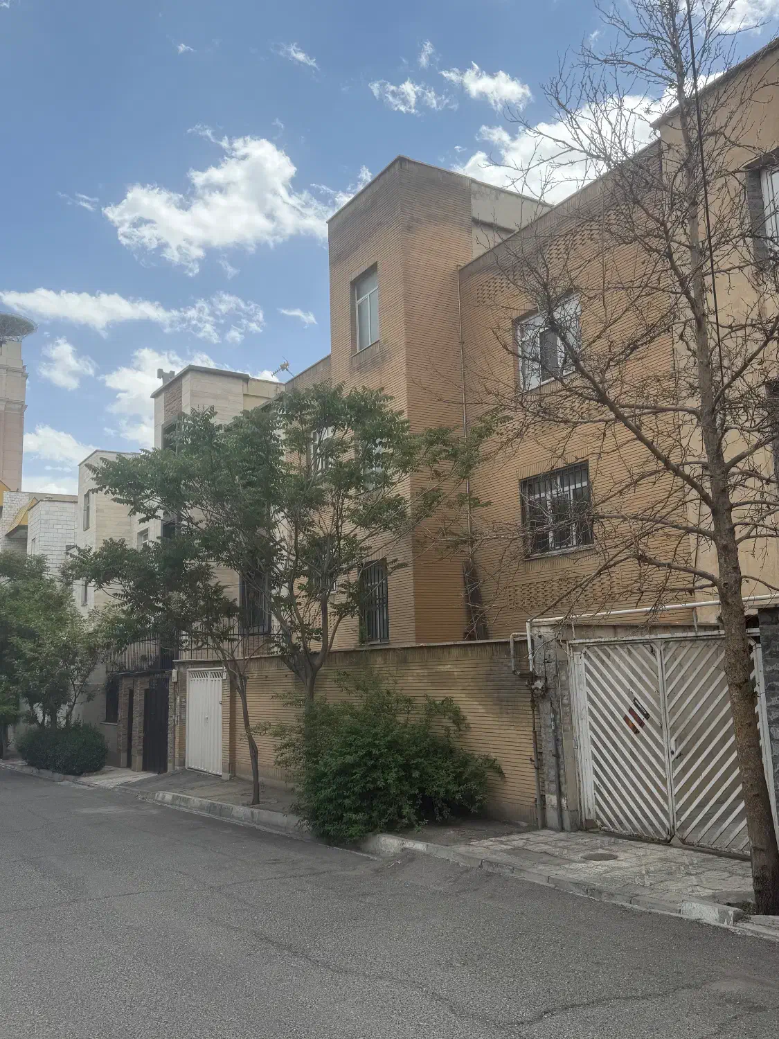 مستغلات ایثارگران شمالی