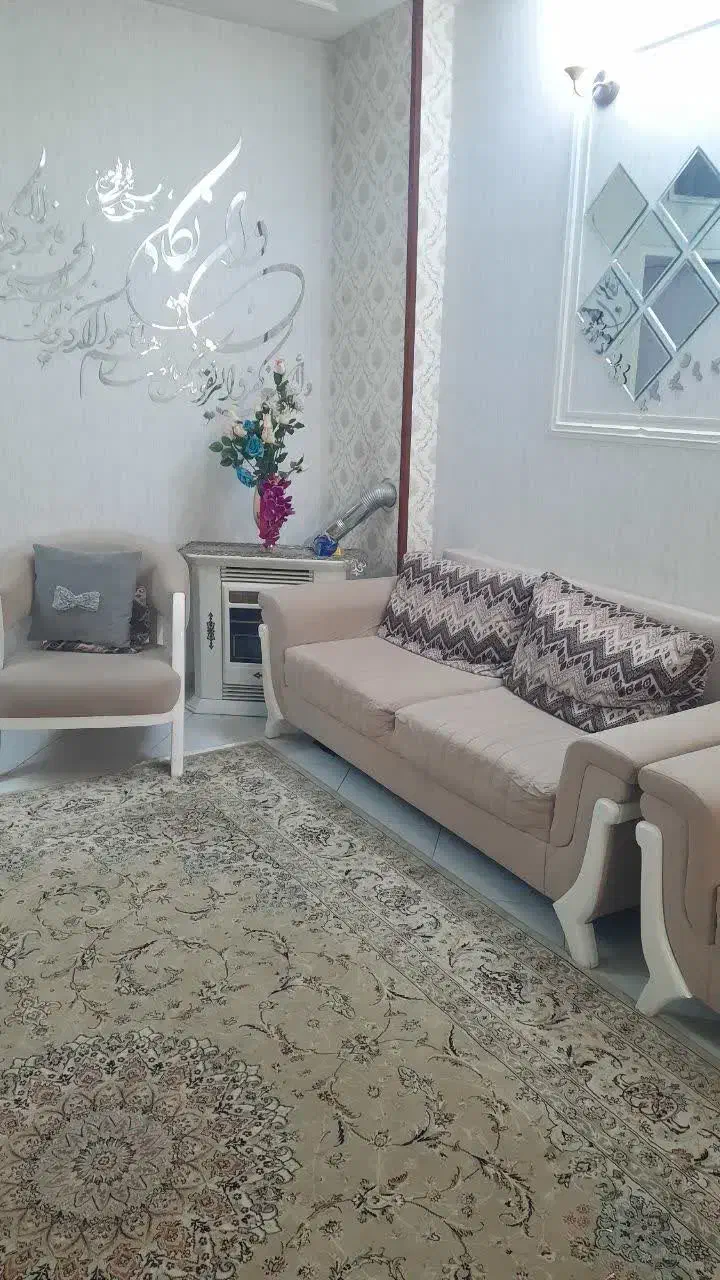 ۶۰ متری دوخوابه فلکه دوم تکواحدی
