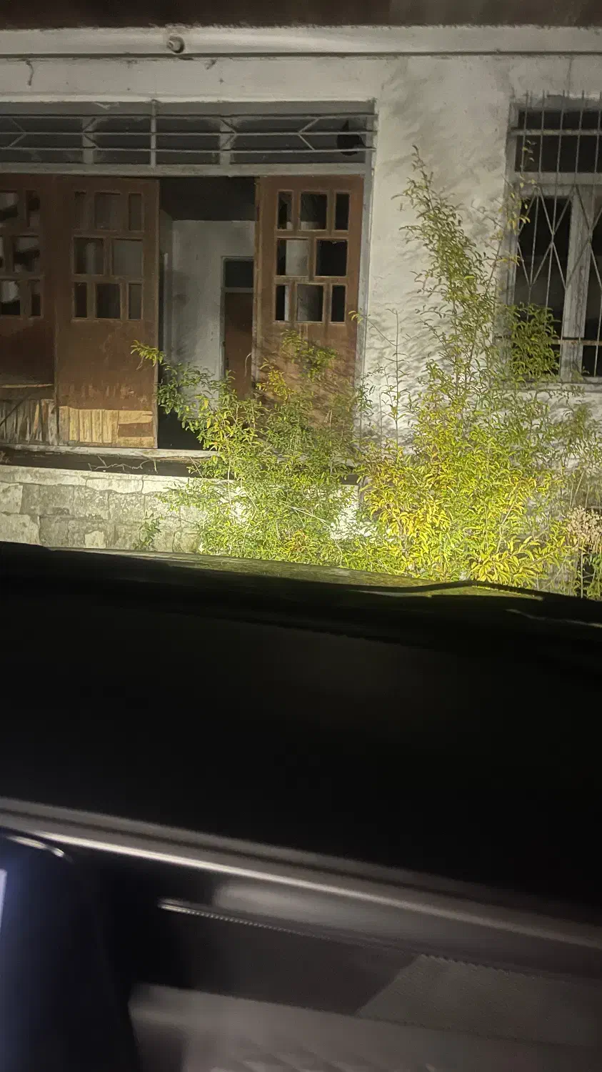 خانه ویلایی کلنگی