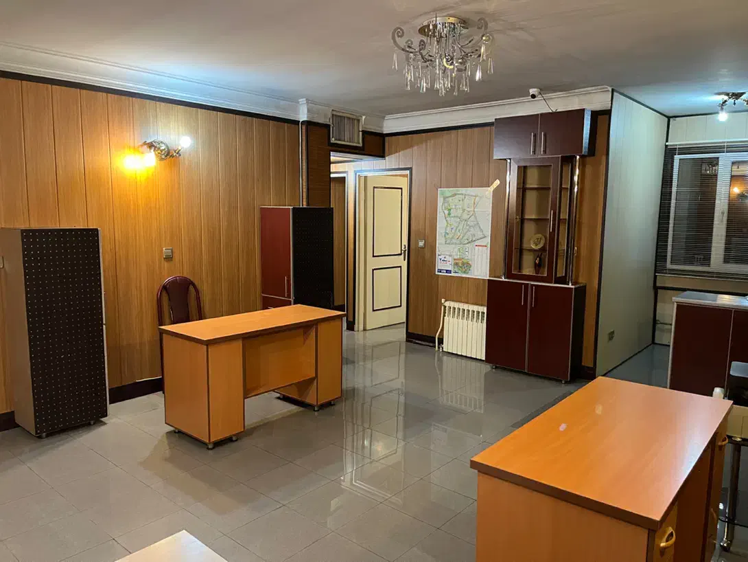 آپارتمان اداری بر خیابان شریعتی