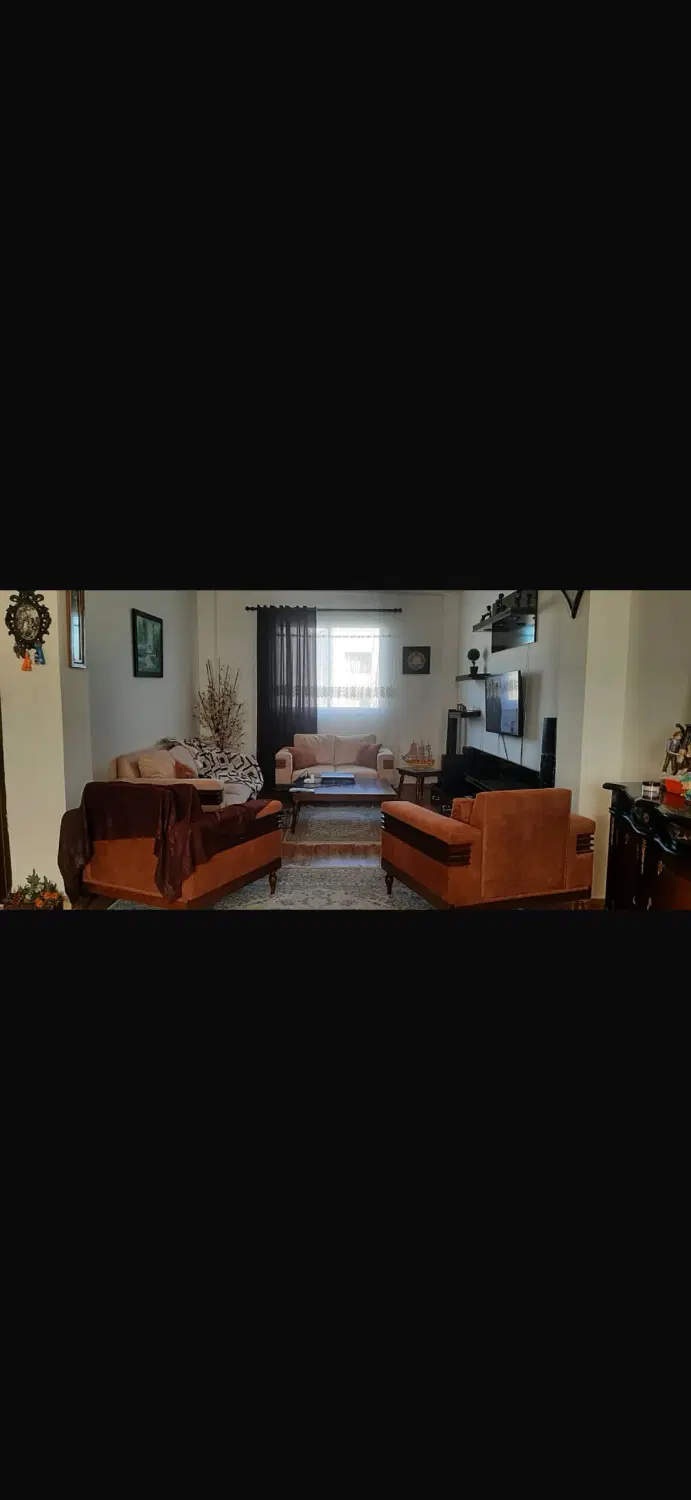 ساختمان ۱۰۰متری