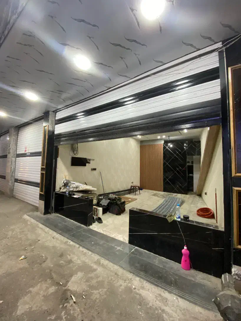 فروش یک باب مغازه به همراه سرویس بهداشتی در مطهری
