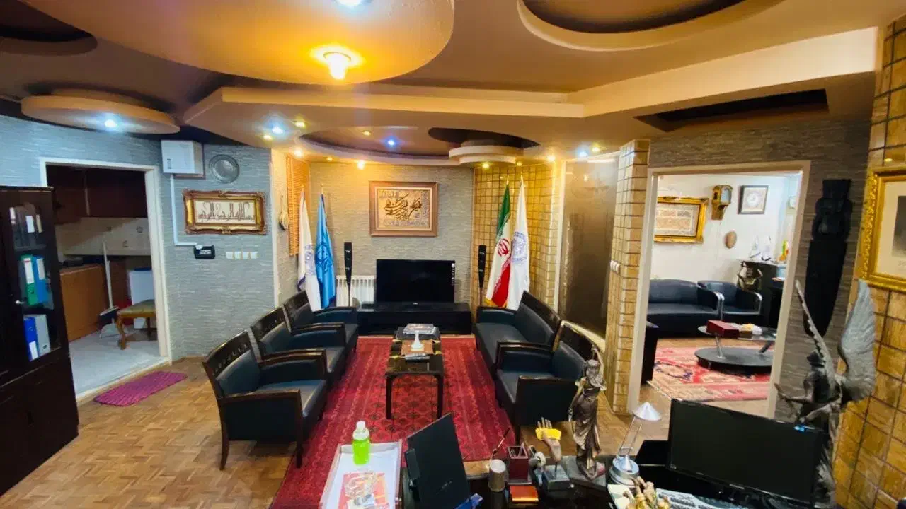 دفترکار مبله