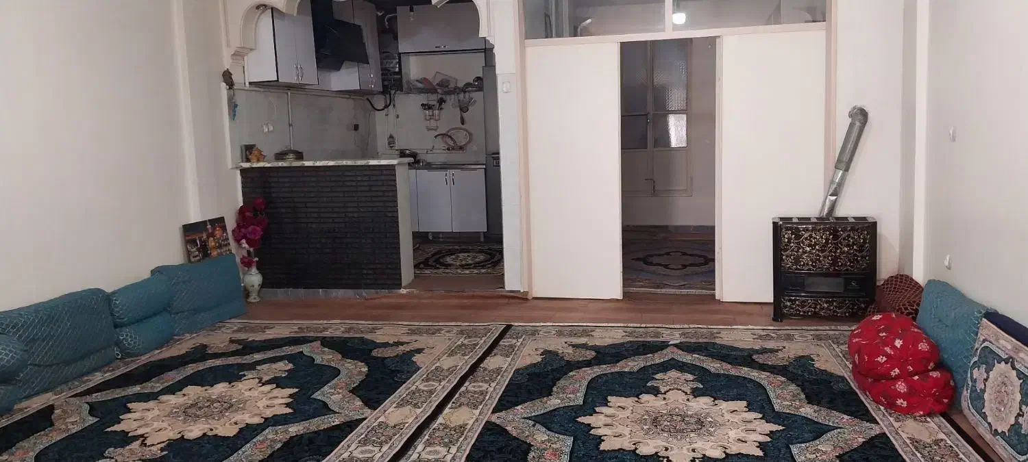 واحد همکف