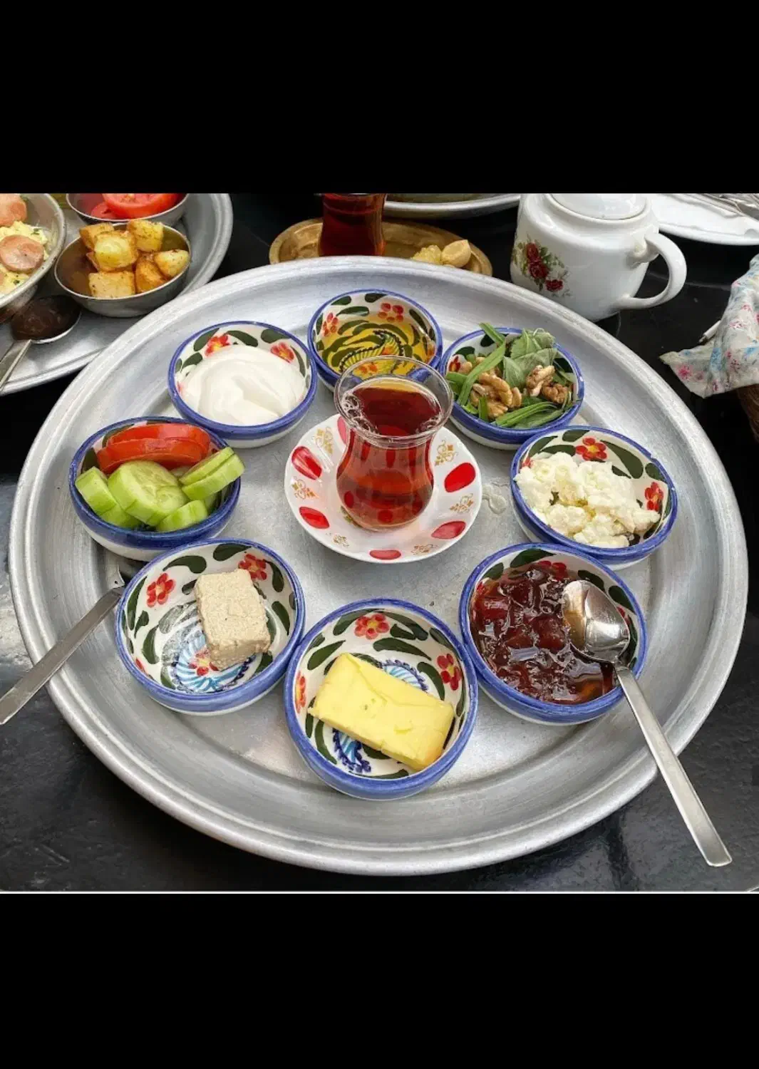 کافه اجاره داده میشود