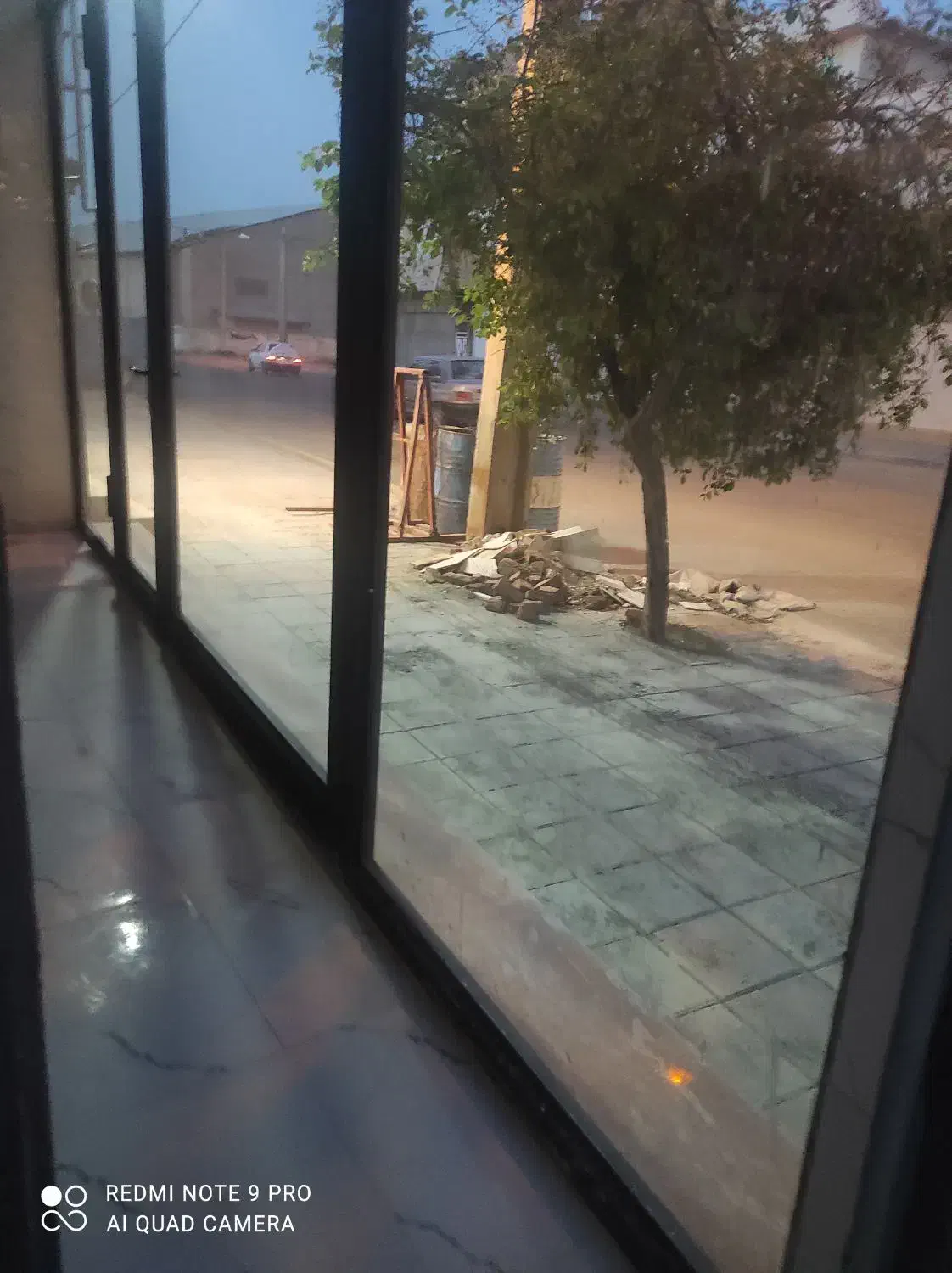 اجاره دادن یک باب مغازه