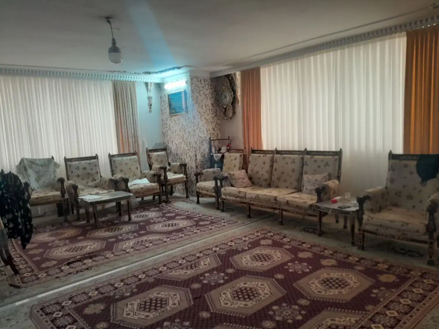 رهن واجاره دوخوابه در حاشیه بلوارجلال آل