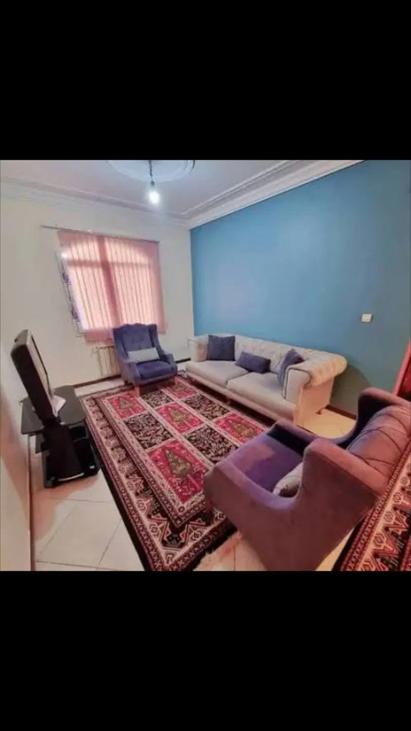 همخونه خانم