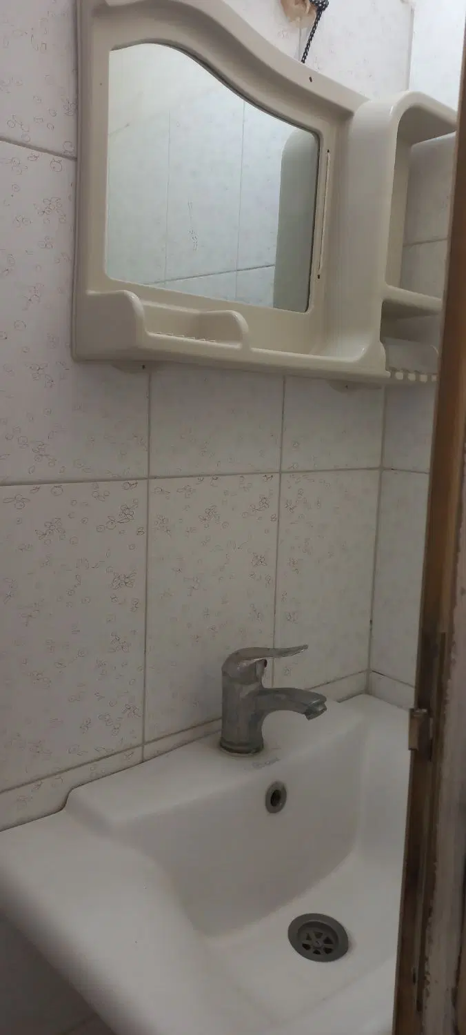 آپارتمان ۸۵ متری رزاز
