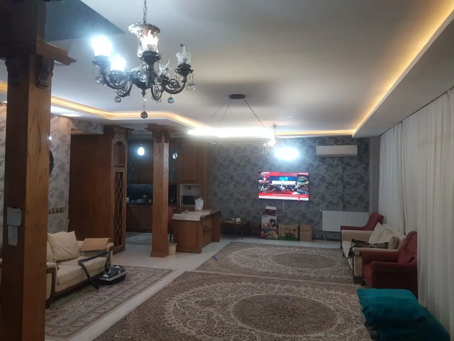 دوبلکس۲۰۰ متری _ ۴ خواب _ امام خمینی