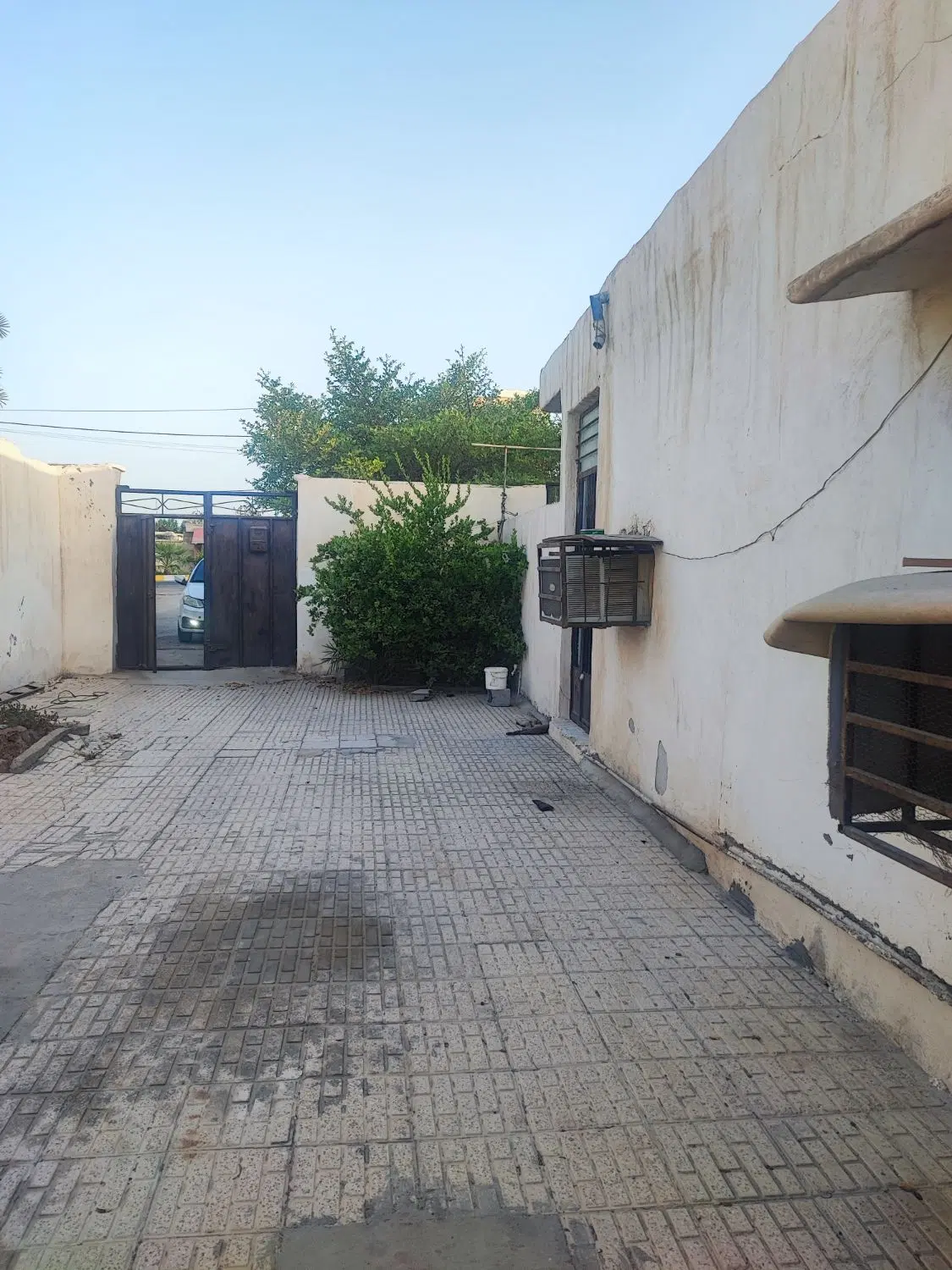 خونه ویلایی بزرگ شهرک توحید