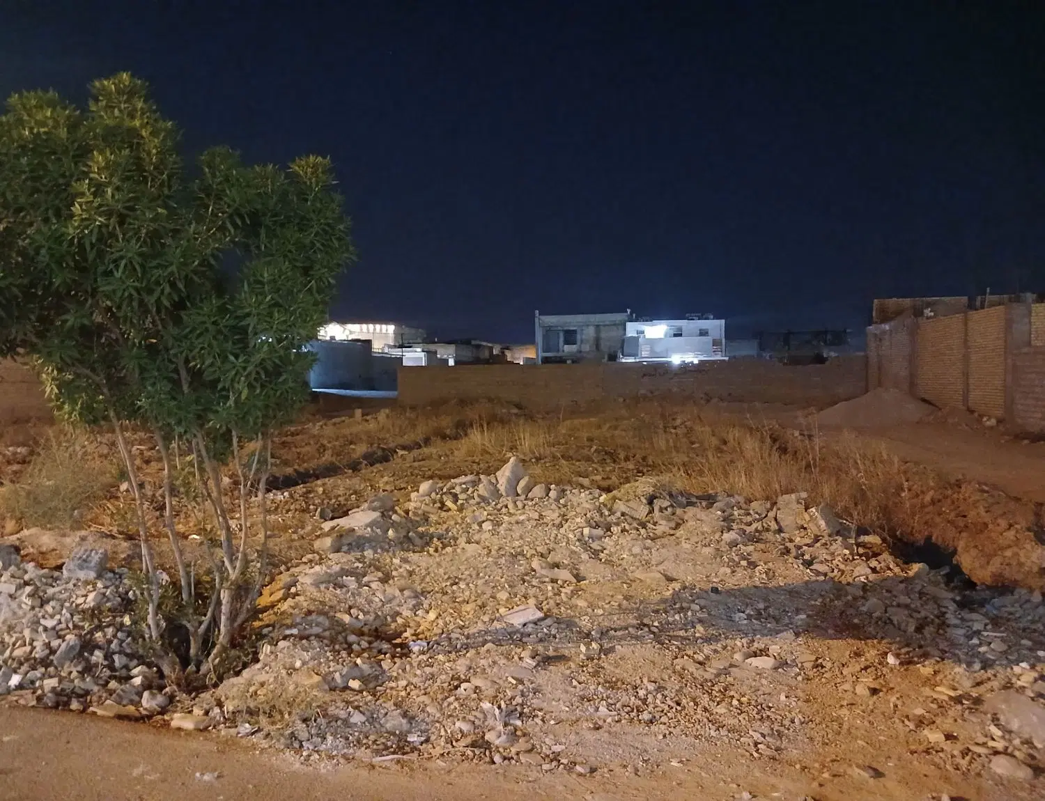 معاوضه زمین مسکونی ۳۲۴متر با خانه یاسوج