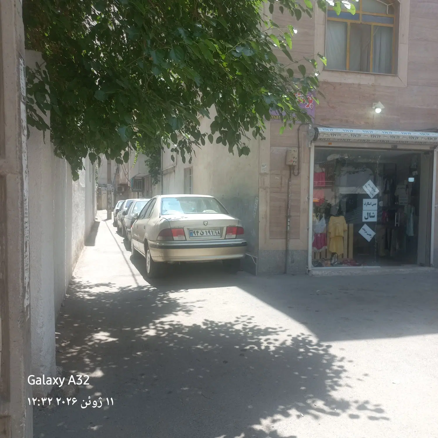 واحد ۹۰متری دوخواب سمیه شرقی فوری فوری فروشی