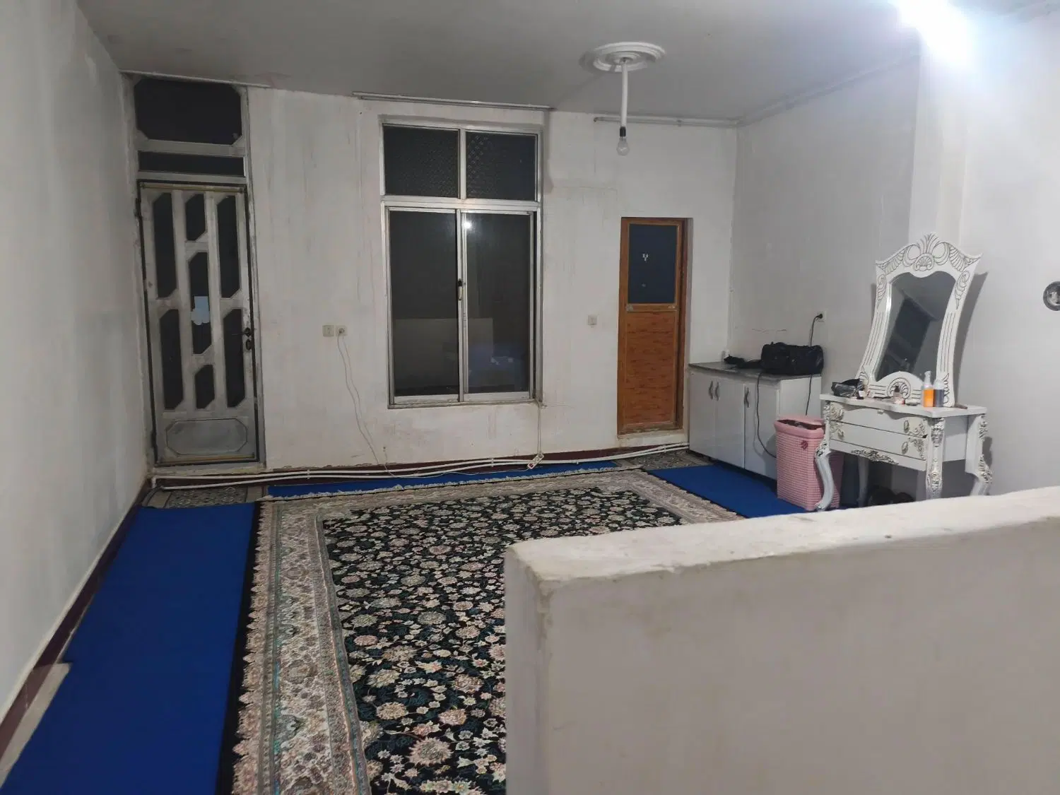 خانه ۱۲۰ زیر بنا