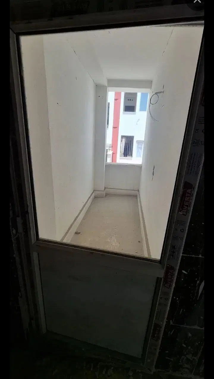 فاز ۸،محله یک ،پروژه بنام